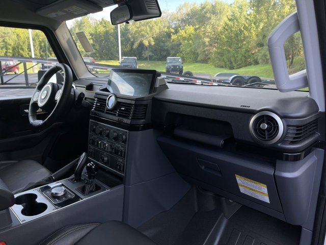 Used 2025 INEOS Grenadier Station Wagon AWD/4WD image 28