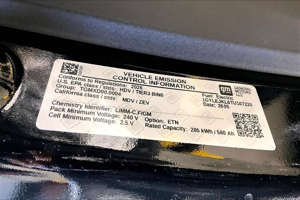 New 2026 Cadillac Escalade IQL Luxury w/ LPO, Floor Liner Package AWD/4WD image 36