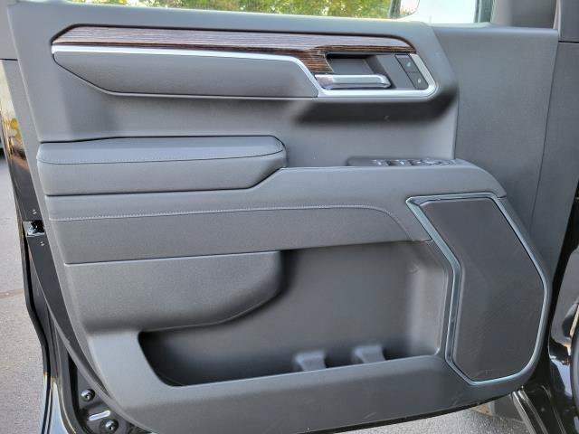 New 2026 GMC Sierra 1500 Elevation w/ Elevation Select Package AWD/4WD image 10