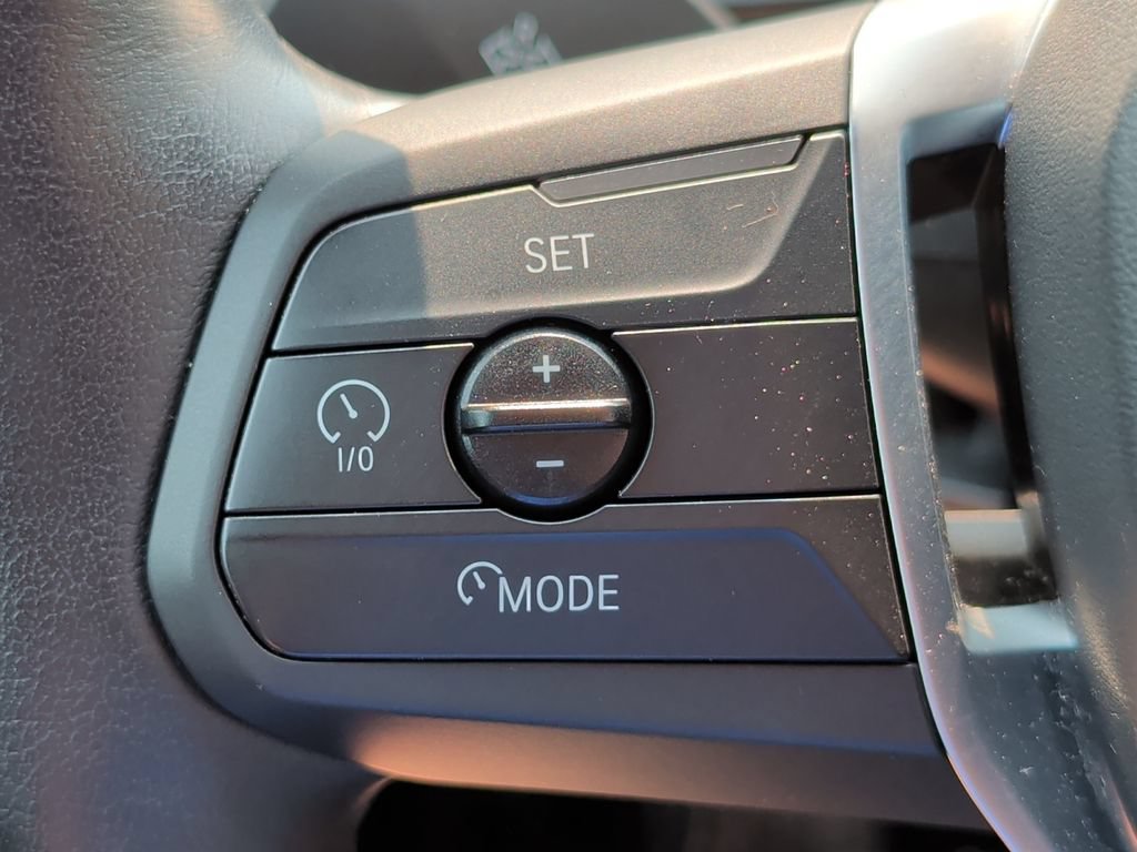 Used 2025 BMW X1 xDrive28i AWD/4WD image 12