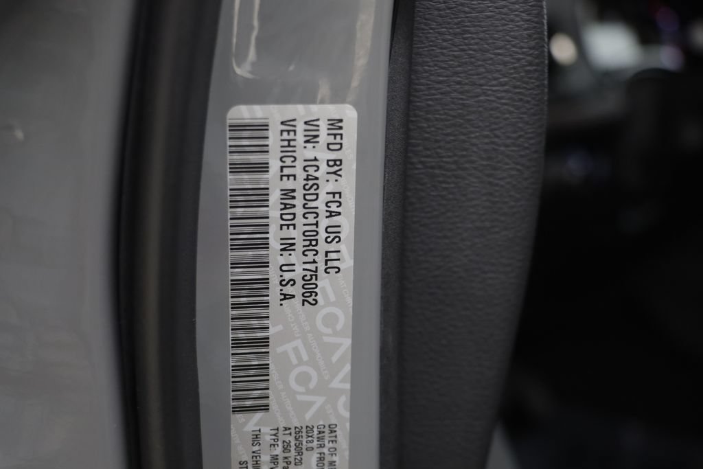 Used 2024 Dodge Durango R/T AWD/4WD image 26