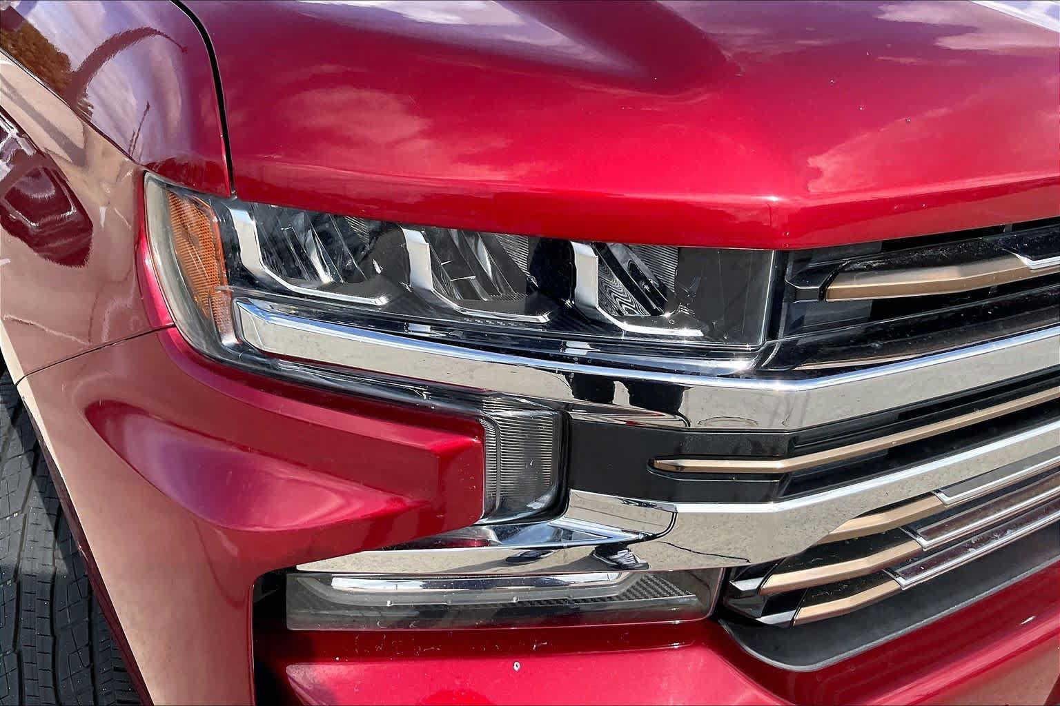 Used 2019 Chevrolet Silverado 1500 High Country w/ Safety Package II RWD image 27