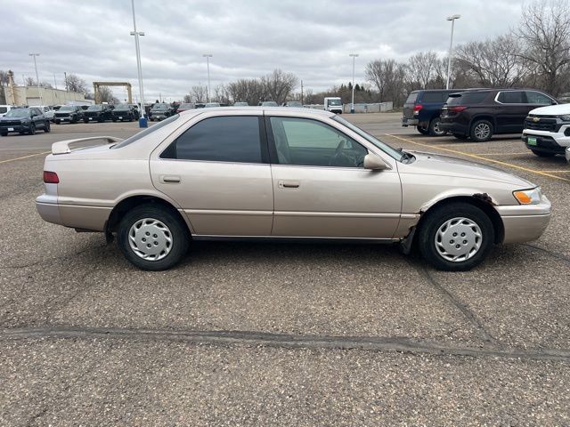 Used 1998 Toyota Camry LE FWD image 9