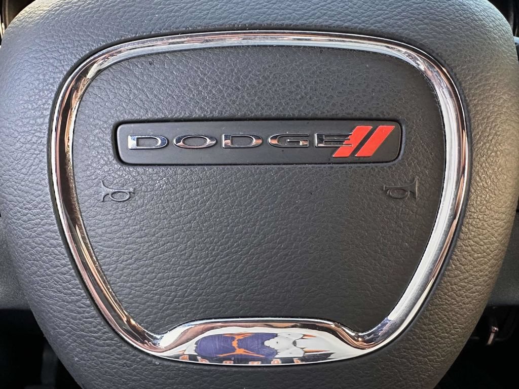 Used 2022 Dodge Durango R/T w/ Blacktop Package AWD/4WD image 28