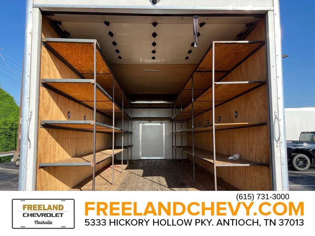 Used 2021 Chevrolet Express 4500 w/ Power Convenience Package image 11