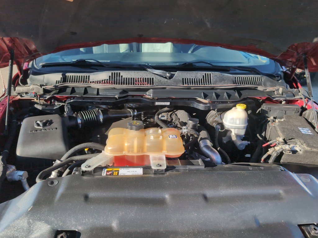 Used 2015 RAM 1500 Limited image 29