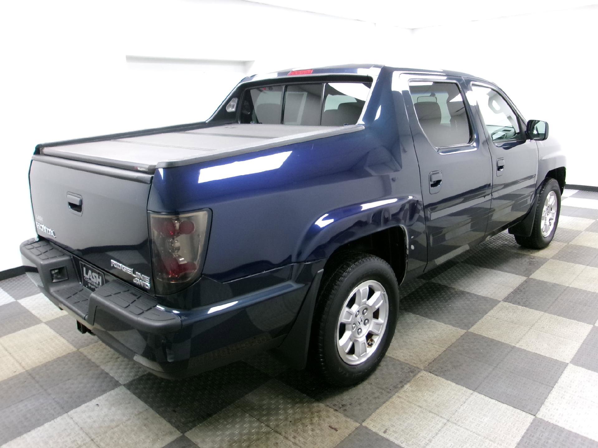 Used 2010 Honda Ridgeline RTS image 11
