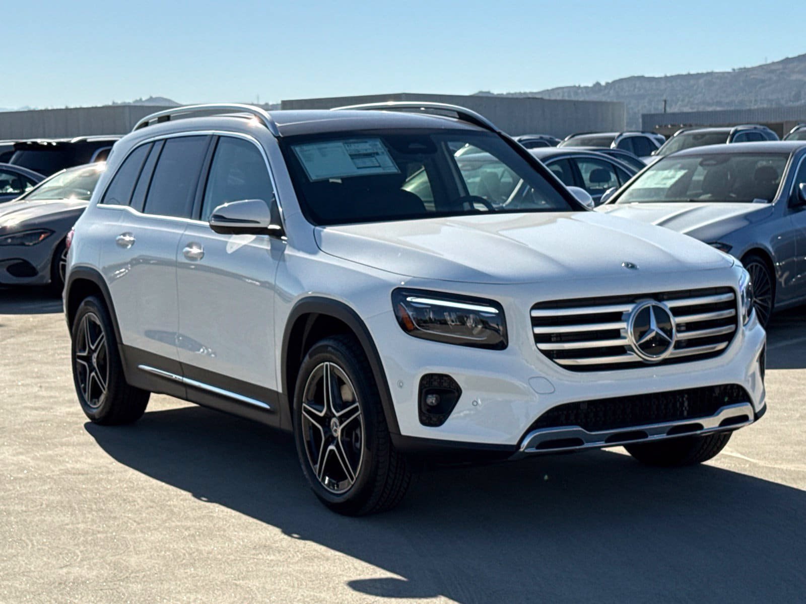 New 2026 Mercedes-Benz GLB 250 4MATIC image 7