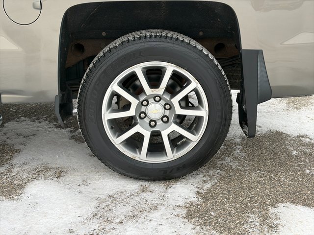 Used 2017 Chevrolet Silverado 1500 LT w/ All Star Edition image 10