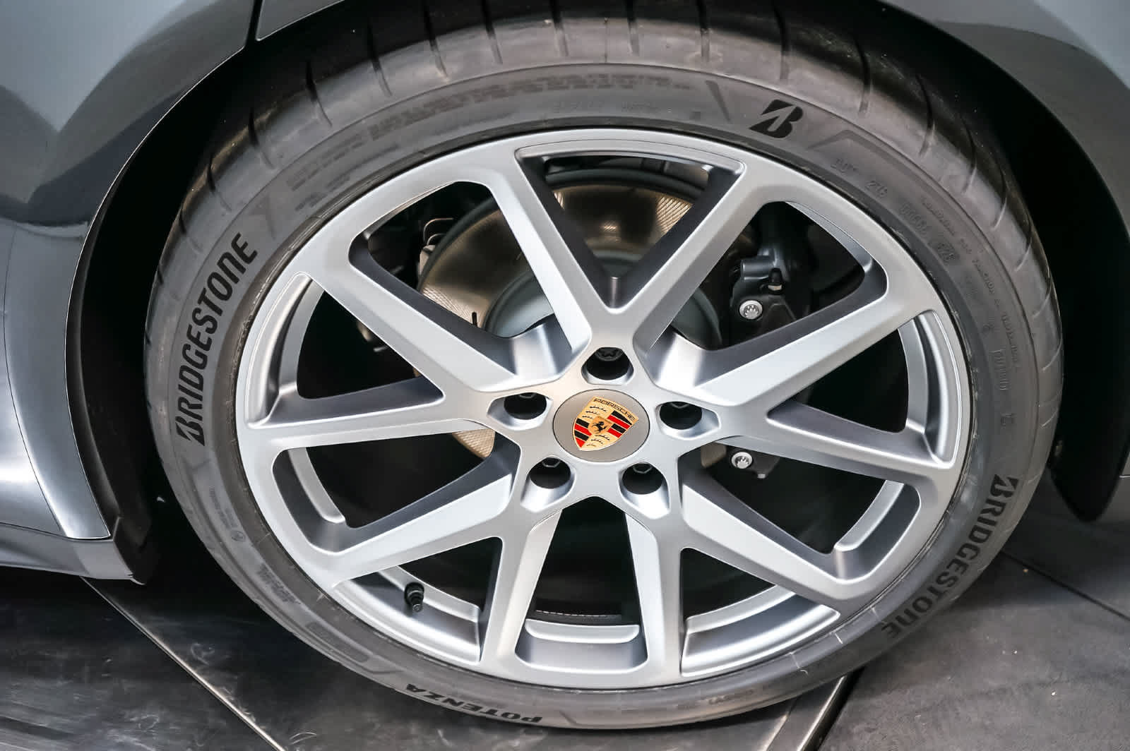 New 2026 Porsche Panamera RWD image 13