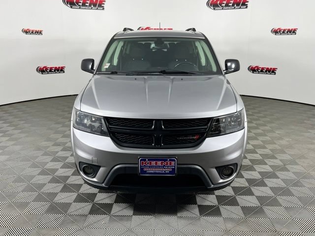 Used 2019 Dodge Journey SE w/ Connectivity Group AWD/4WD image 4