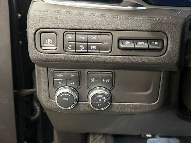 Used 2022 GMC Yukon Denali image 17