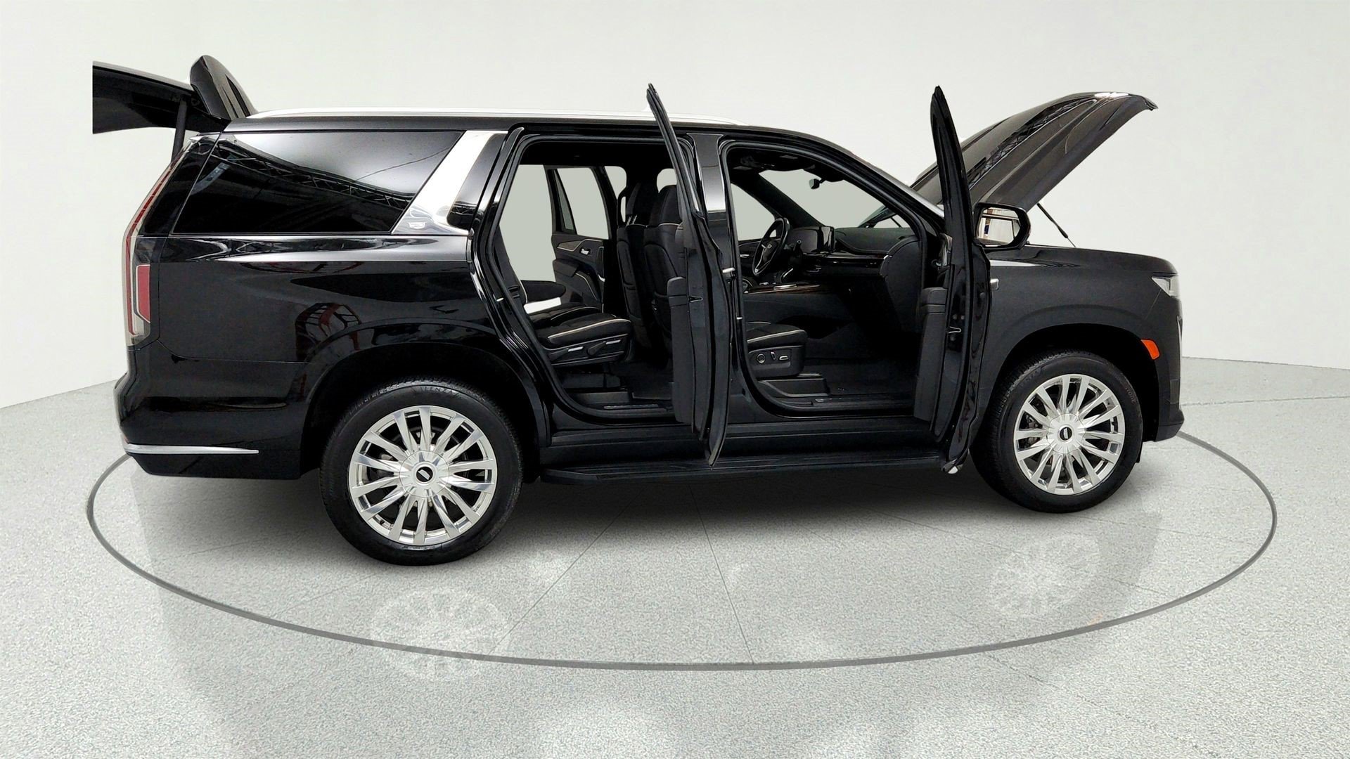 Certified 2024 Cadillac Escalade Premium Luxury AWD/4WD image 13