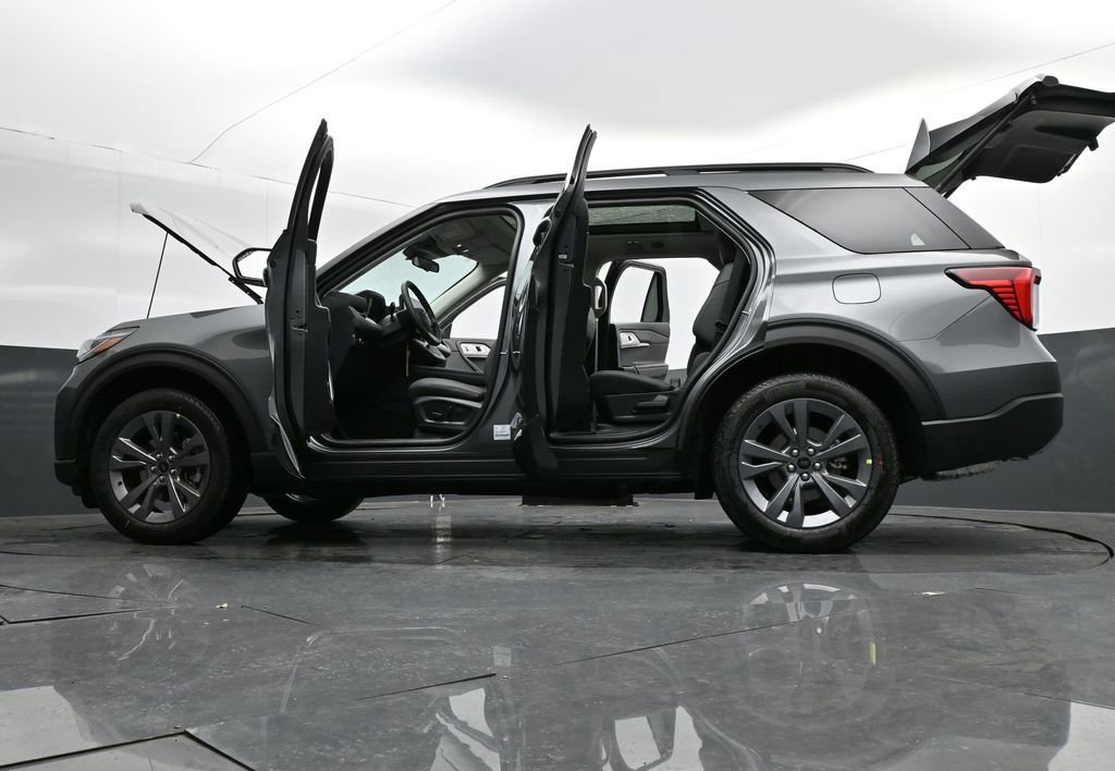 New 2026 Ford Explorer Active w/ Active Comfort Package AWD/4WD image 37