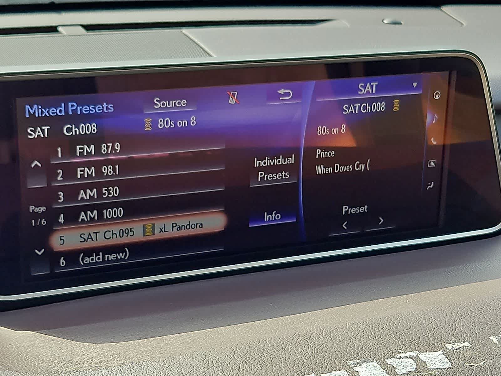 Used 2017 Lexus RX 350 AWD w/ Premium Package image 19