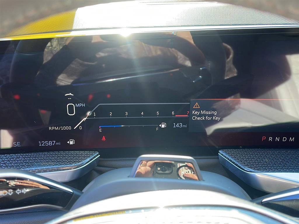 Used 2025 Cadillac Escalade V image 14