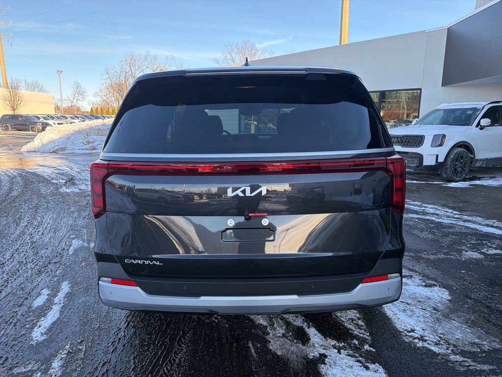 New 2026 Kia Carnival LX image 7