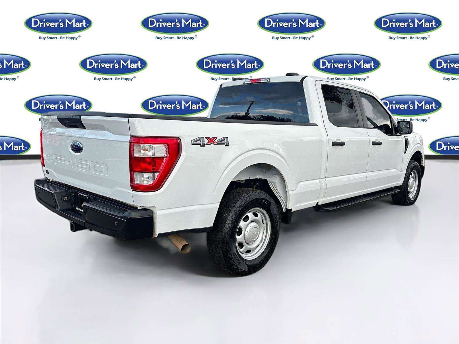 Used 2022 Ford F150 XL w/ Trailer Tow Package image 8