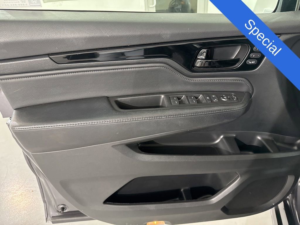 Used 2021 Honda Odyssey Touring image 20