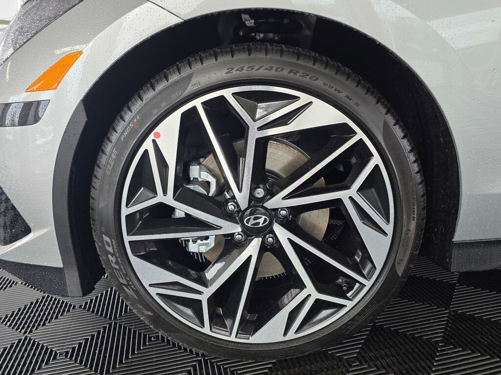 New 2025 Hyundai Ioniq 6 SEL image 10