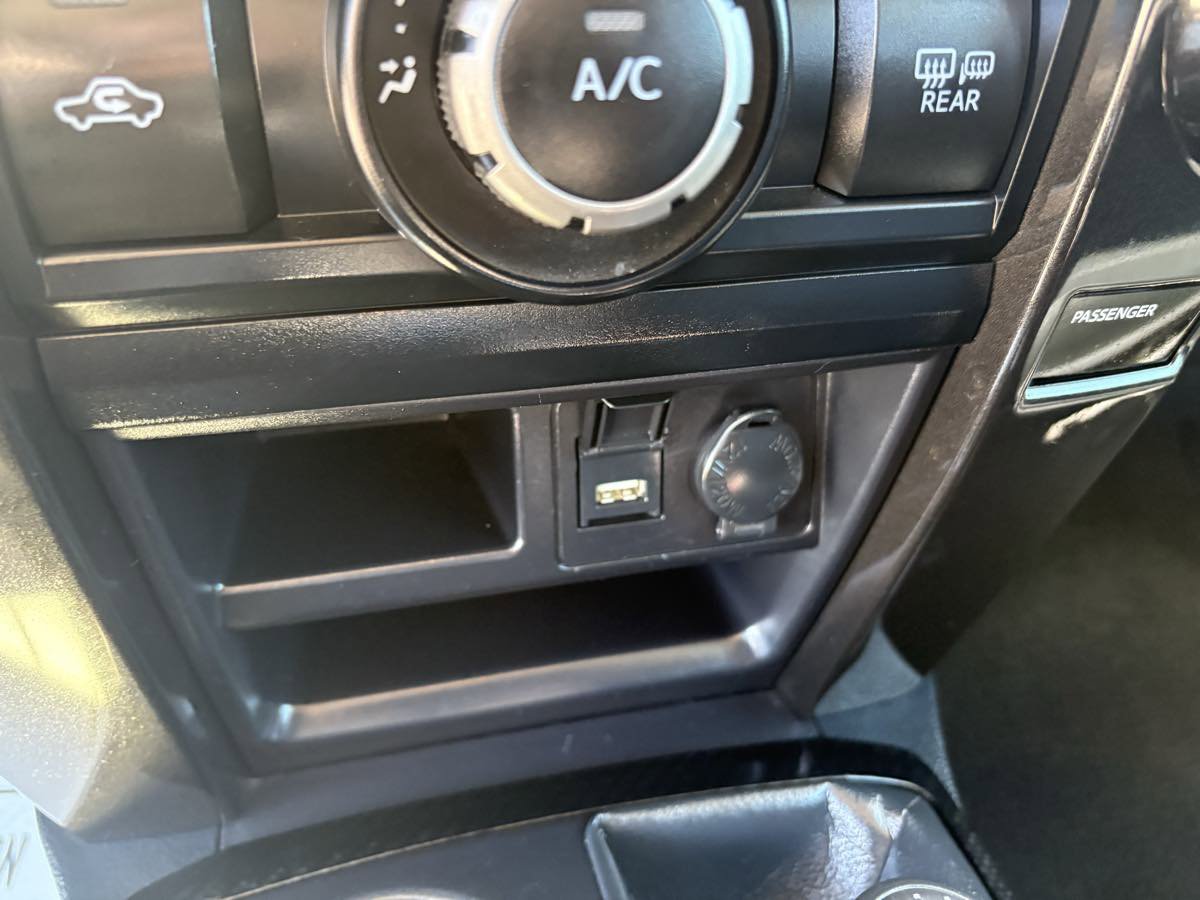 Used 2024 Toyota 4Runner TRD Off-Road Premium image 39