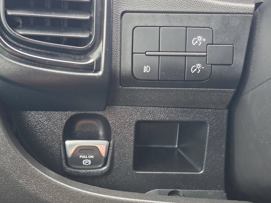 Used 2025 RAM ProMaster 2500 w/ Convenience Group FWD image 34