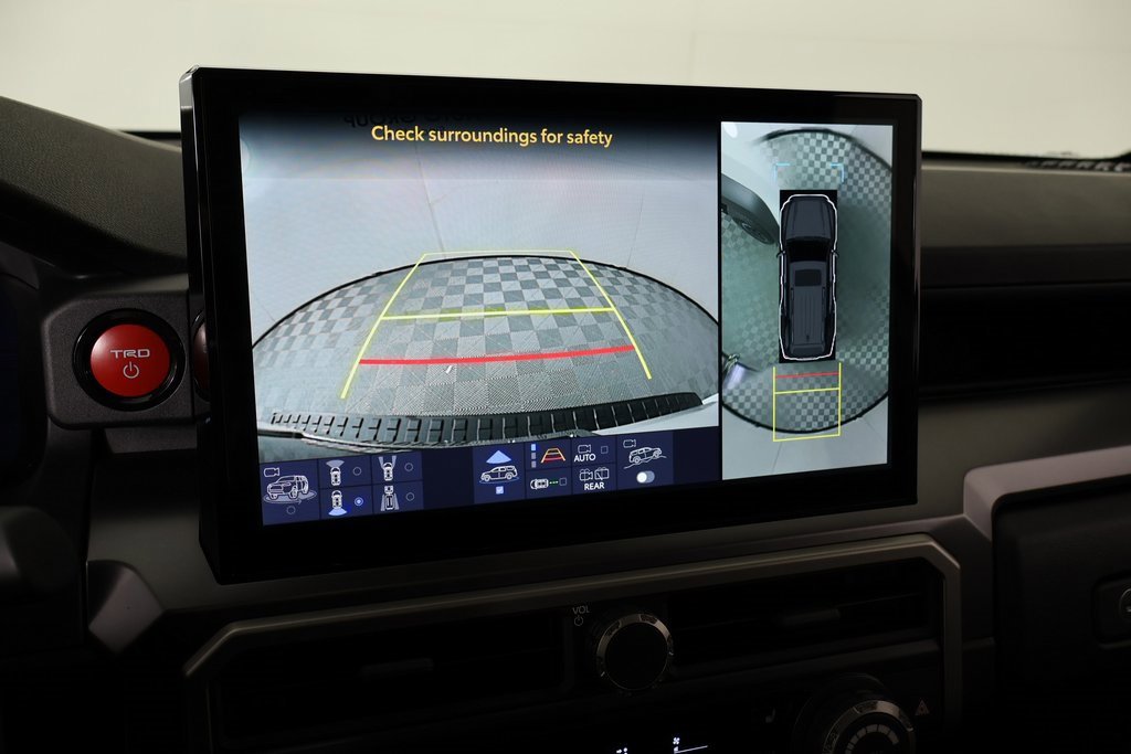 Used 2025 Toyota 4Runner TRD Off-Road Premium image 6