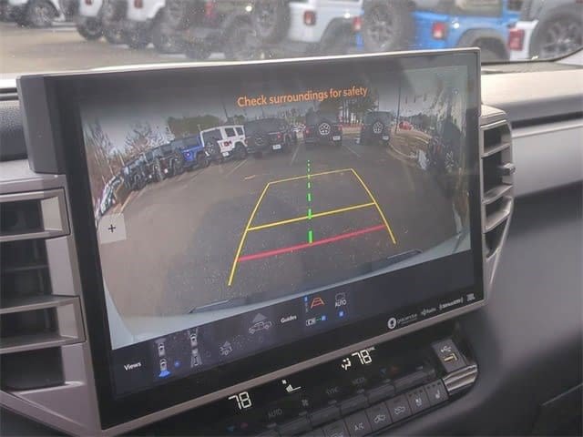 Used 2022 Toyota Tundra Limited image 14