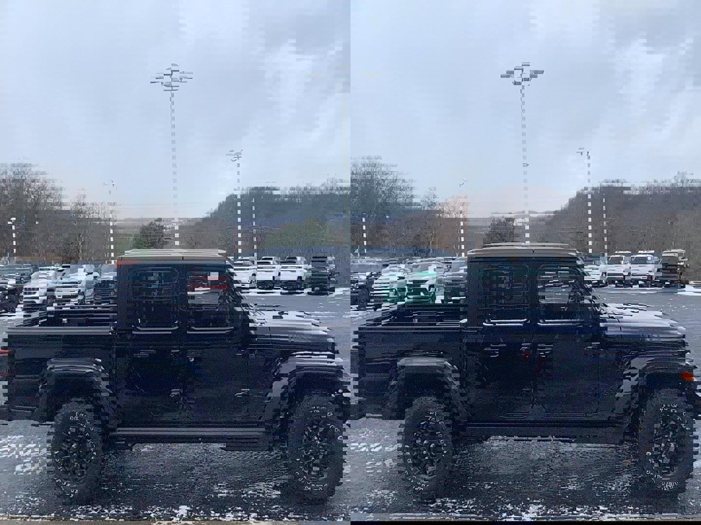 New 2026 Jeep Gladiator Sport image 4