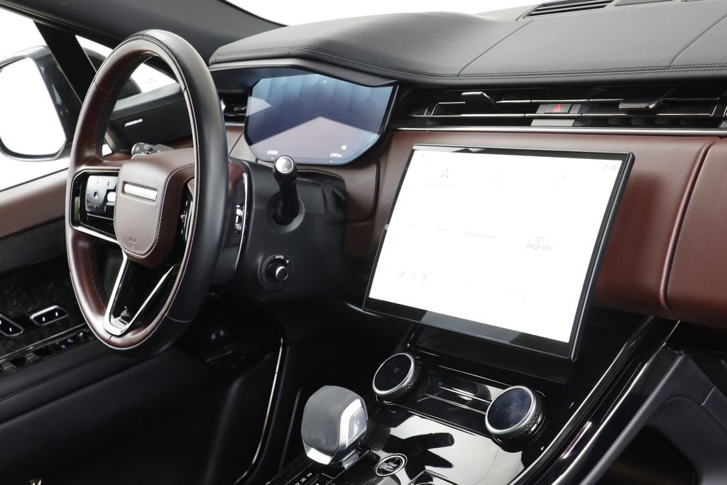 Used 2023 Land Rover Range Rover Sport SE Dynamic image 22