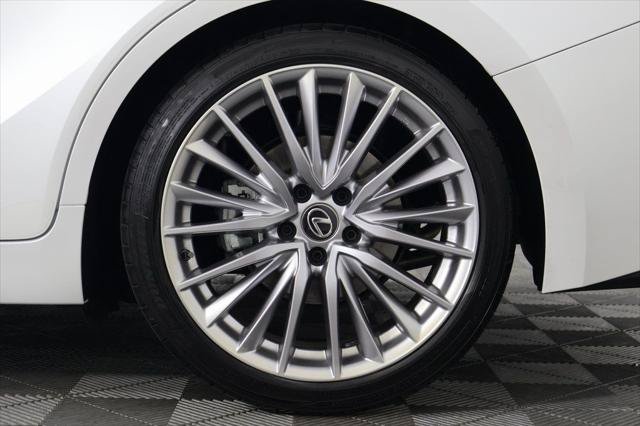 Certified 2023 Lexus IS 300 w/ Premium Package RWD image 16