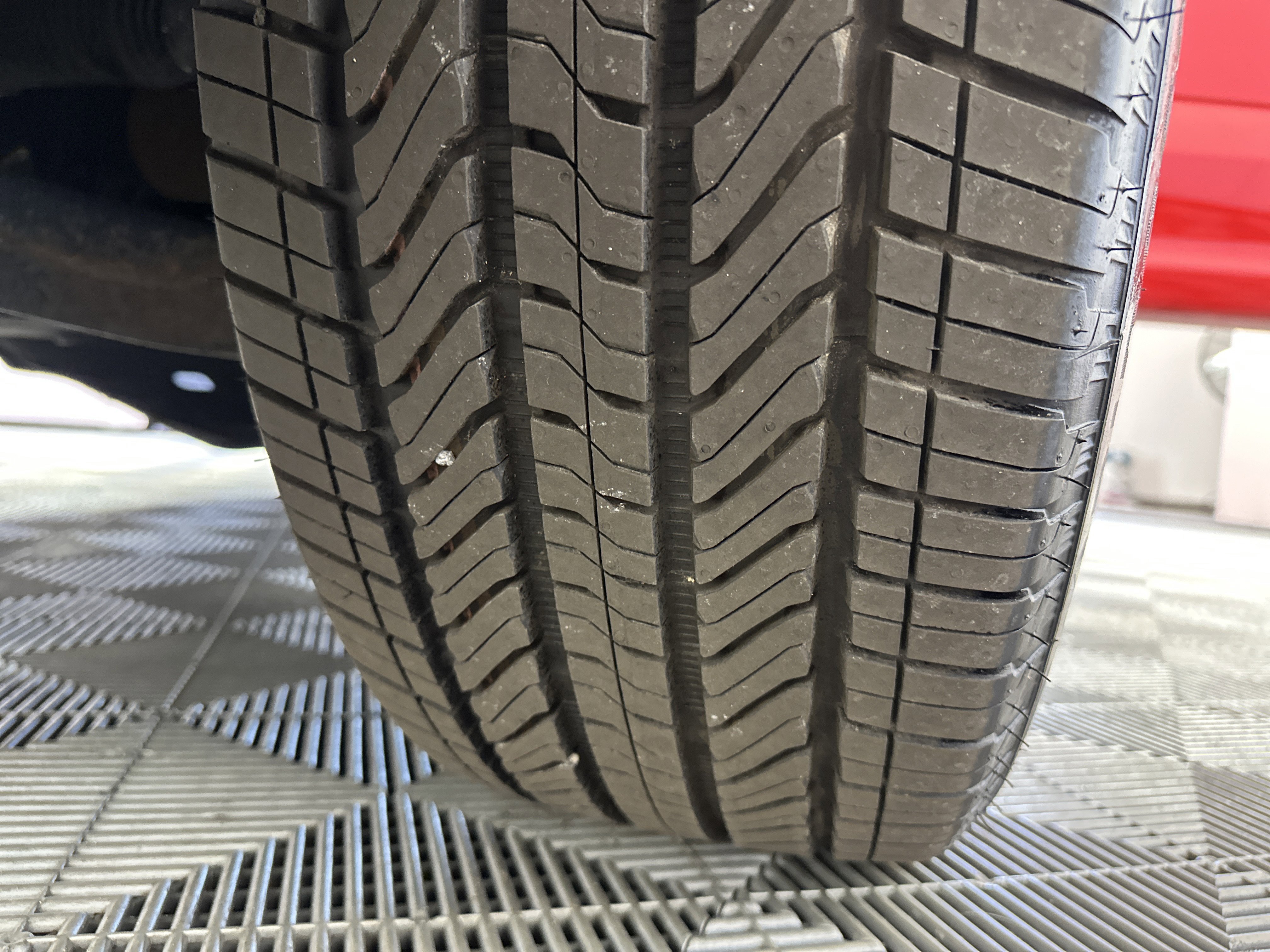 Used 2019 Ford F150 Lariat w/ Equipment Group 502A Luxury image 12