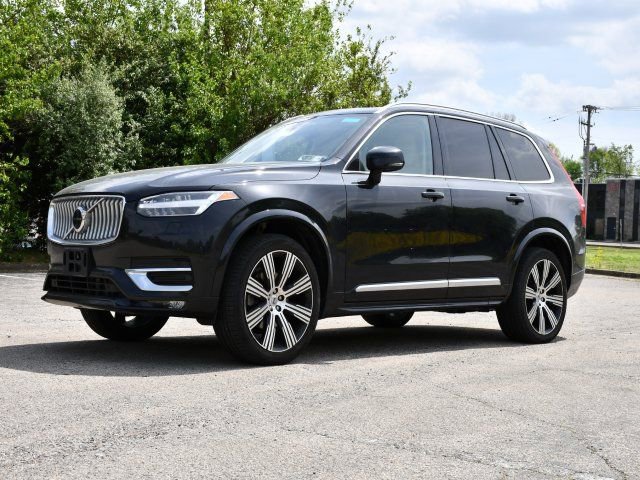 Used 2023 Volvo XC90 B6 Ultimate w/ Protection Package Premier AWD/4WD image 3
