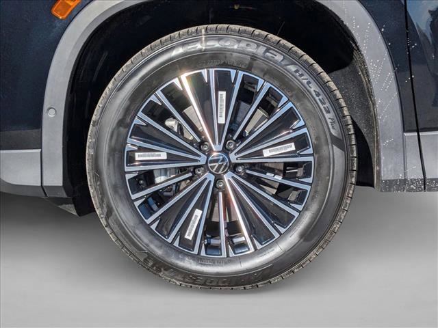 New 2025 Volkswagen Tiguan S image 10