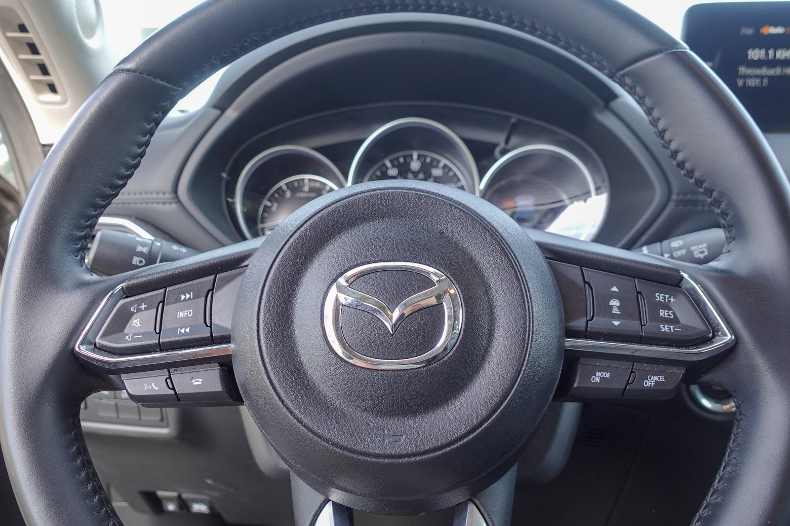 Used 2025 MAZDA CX-5 AWD 2.5 S w/ Preferred Package image 13