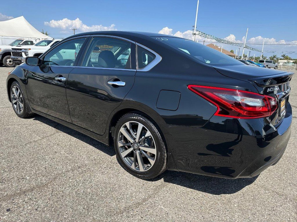 Used 2017 Nissan Altima 2.5 SR image 9