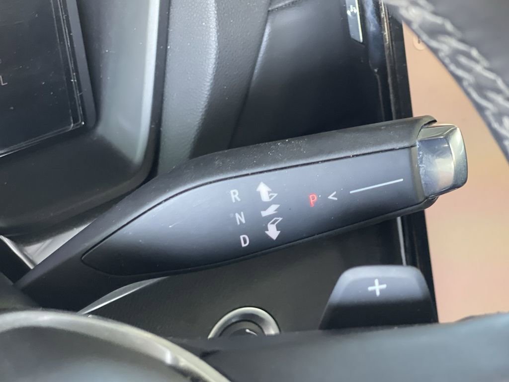 Used 2025 GMC Terrain Elevation image 16