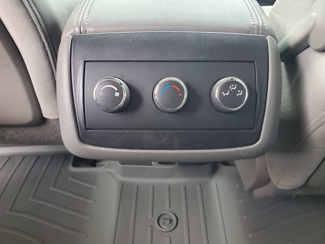 Used 2015 Buick Enclave Convenience FWD image 15