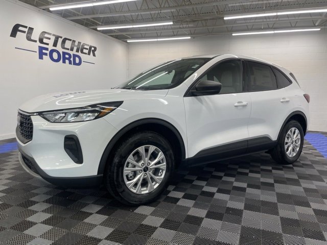 New 2026 Ford Escape Active image 1