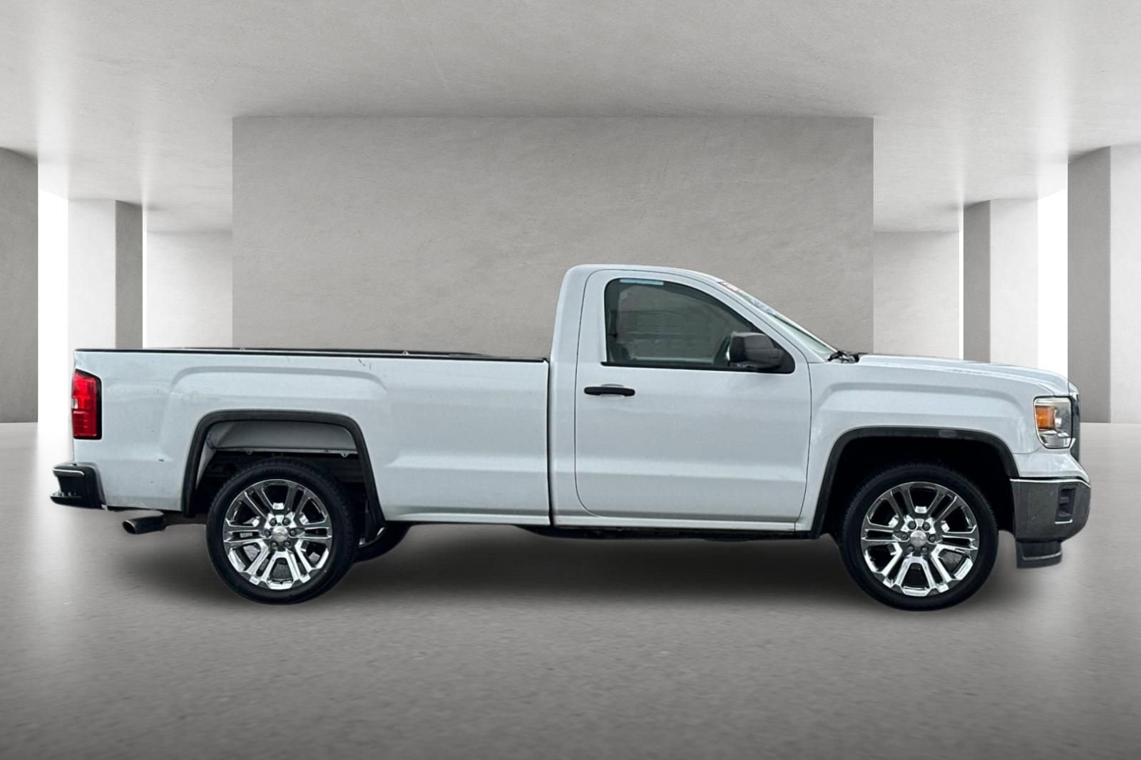 Used 2015 GMC Sierra 1500 2WD Regular Cab image 3