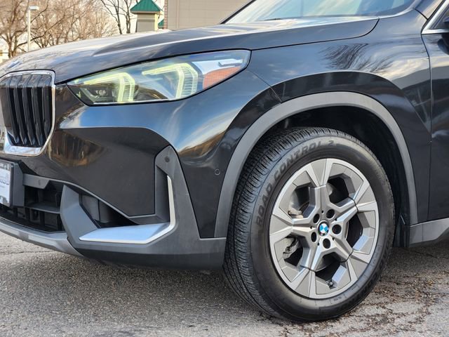 Used 2023 BMW X1 xDrive28i w/ Convenience Package image 3