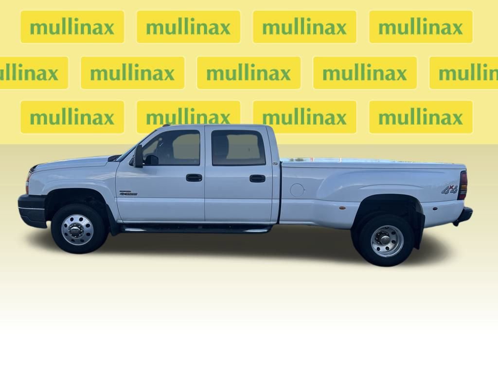 Used 2005 Chevrolet Silverado 3500 LT w/ Heavy-Duty Power Package image 11