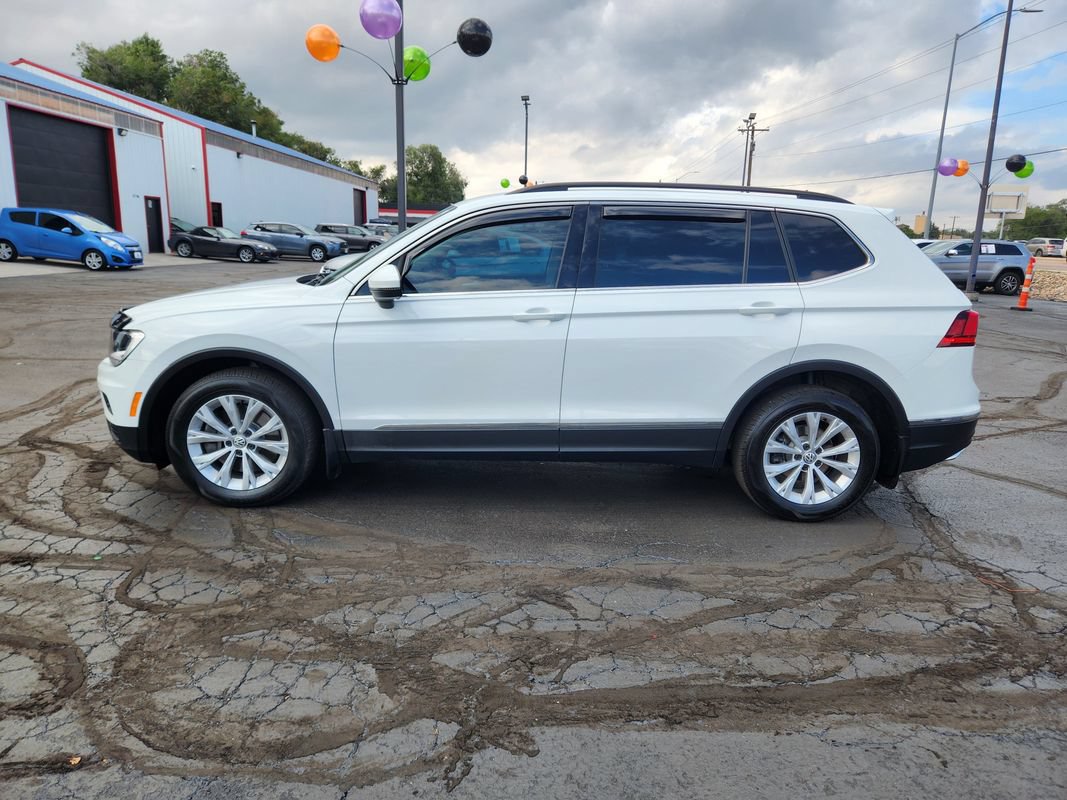 Used 2018 Volkswagen Tiguan SE AWD/4WD image 8