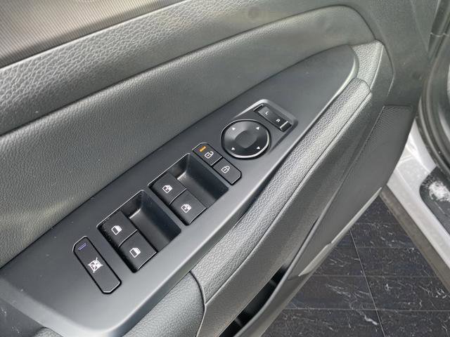 New 2026 Kia Sportage EX image 34