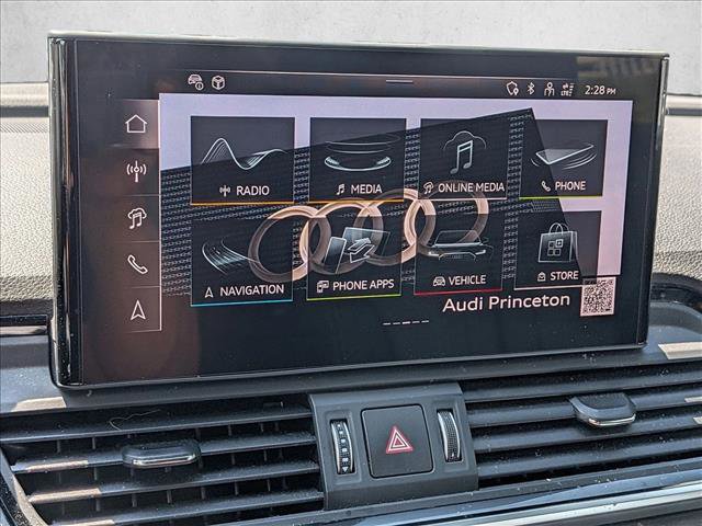 Used 2025 Audi Q5 e Premium Plus w/ Premium Plus Package AWD/4WD image 9