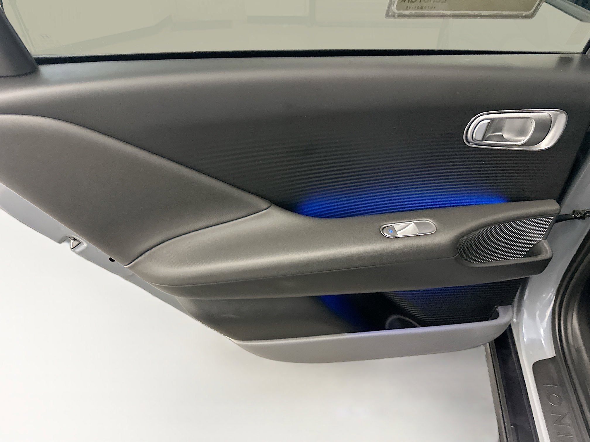 Used 2024 Hyundai Ioniq 6 SEL AWD/4WD image 27