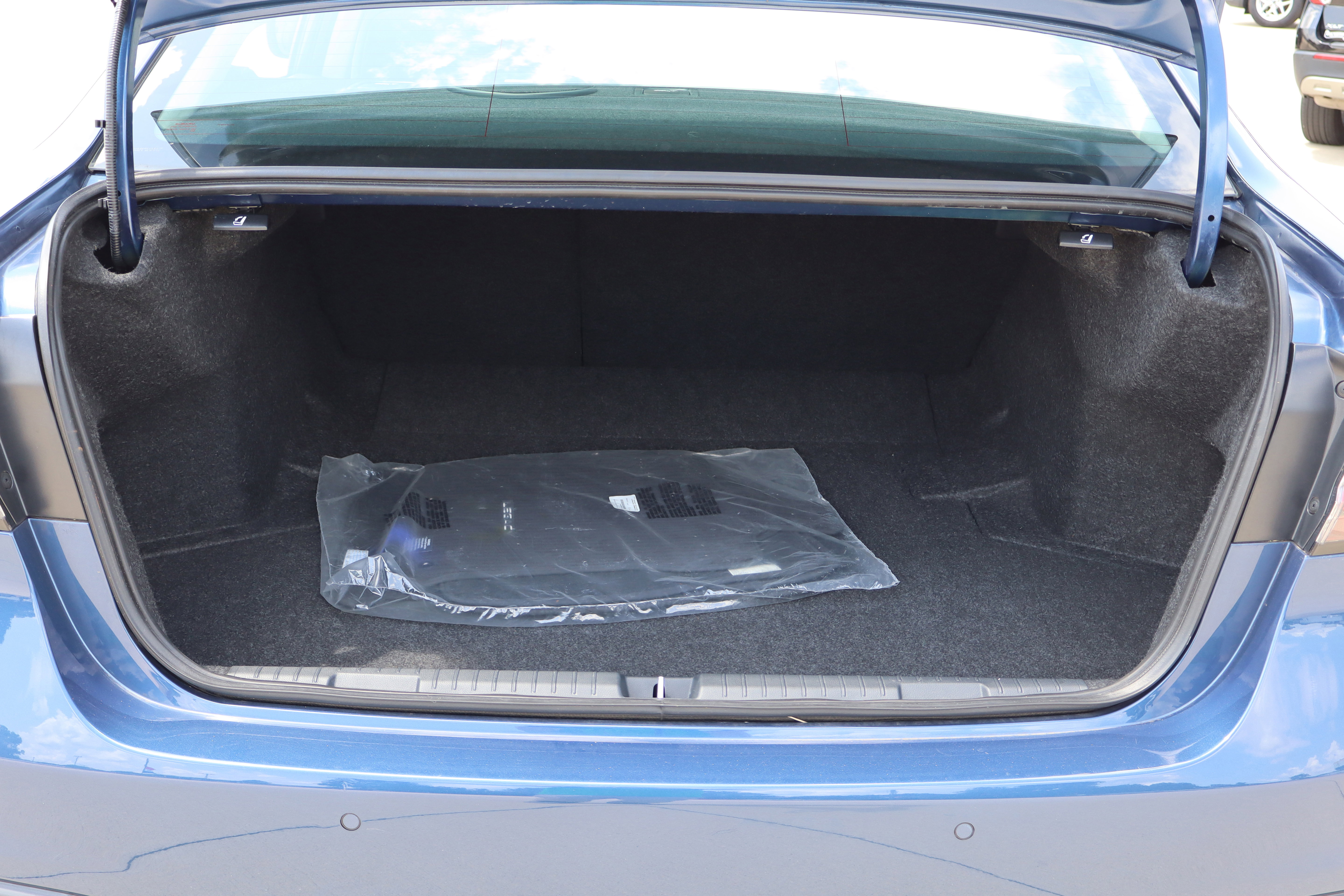 Used 2022 Subaru Legacy Limited image 28