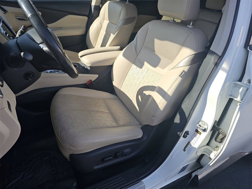 Used 2022 Nissan Murano Platinum w/ Cargo Package image 6