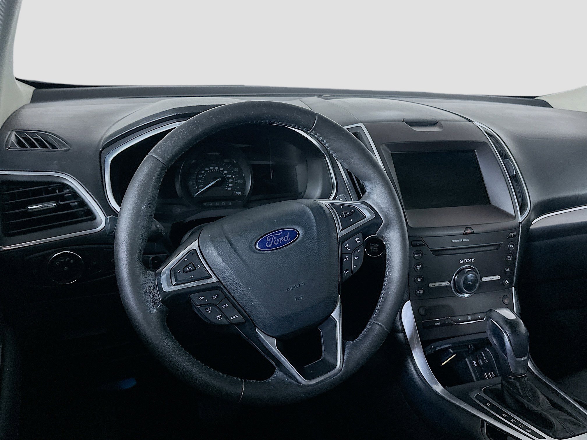 Used 2015 Ford Edge Titanium FWD image 18