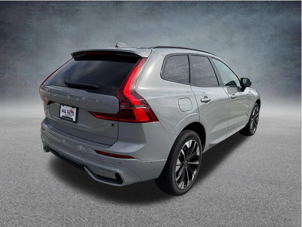 New 2026 Volvo XC60 B5 Plus w/ Climate Package AWD/4WD image 8